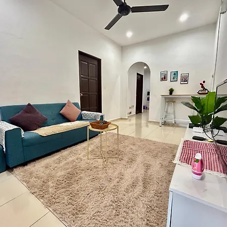 Villa Cozy288#4Pax#Wifi#Nearaeonalma,Mcd#2Kmtoiconicpoint